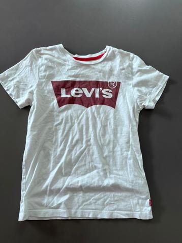 Levi’s t-shirt wit 12