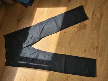 Hugo boss broek w36 l34 beschikbaar voor biedingen