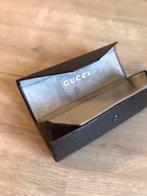 Gucci brillen bril prada brillenkoker versace bruin case, Sieraden, Tassen en Uiterlijk, Zonnebrillen en Brillen | Dames, Ophalen of Verzenden