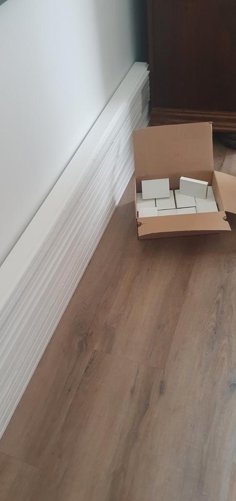 Christina architraaf -  MDF v 313 met rechte plintneut., Doe-het-zelf en Verbouw, Plinten en Afwerking, Nieuw, Plinten, Mdf, 200 tot 250 cm