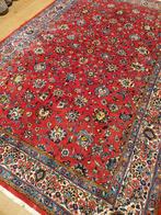 Vintage handgeknoopt perzisch tapijt sarough 330x220, Huis en Inrichting, Stoffering | Tapijten en Kleden, Crème, Gebruikt, Perzisch