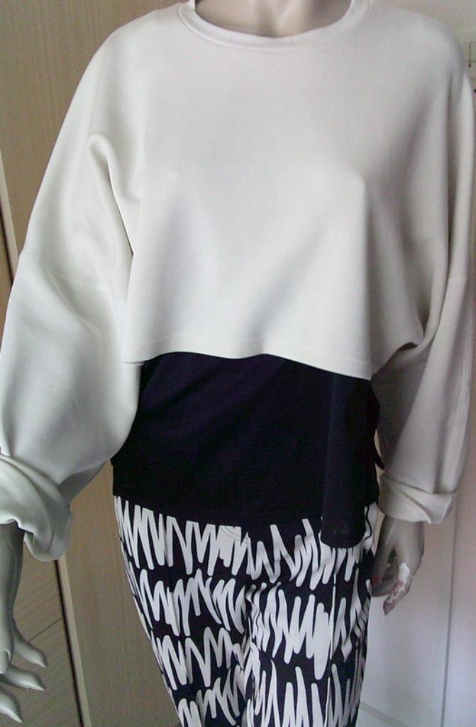 NORAH NIEUWE zwart/lichtbeige hippe zigzag stretchbroek  40, Kleding | Dames, Broeken en Pantalons, Nieuw, Maat 38/40 (M), Overige kleuren