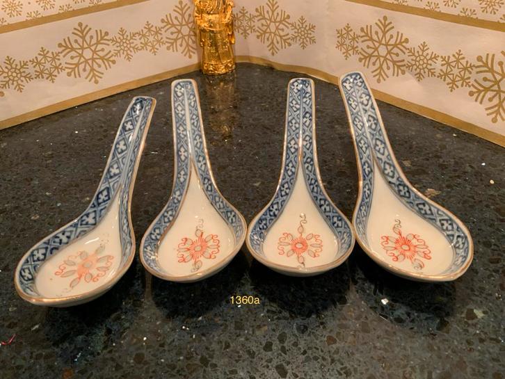Vintage Chinese Soeplepels - Set van 4, Antiek en Kunst, Antiek | Keramiek en Aardewerk, Ophalen of Verzenden