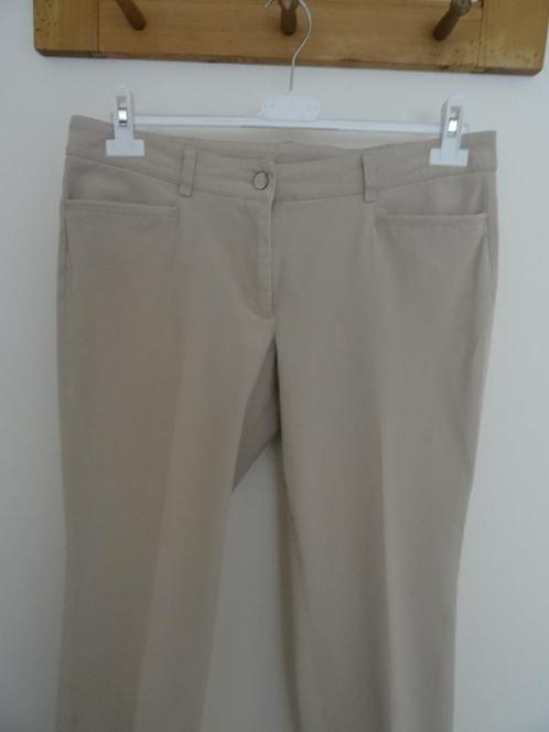 Cambio 7/8 zomerpantalon mt 40 beige, Kleding | Dames, Broeken en Pantalons, Zo goed als nieuw, Maat 38/40 (M), Beige, Lang, Ophalen of Verzenden