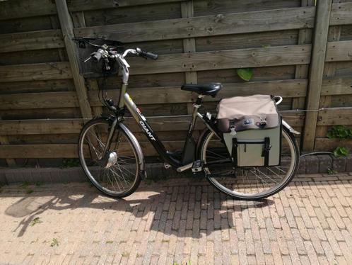 te koop elektrische fiets giant twist comfort maat M, Fietsen en Brommers, Elektrische fietsen, Gebruikt, Giant, 51 tot 55 cm