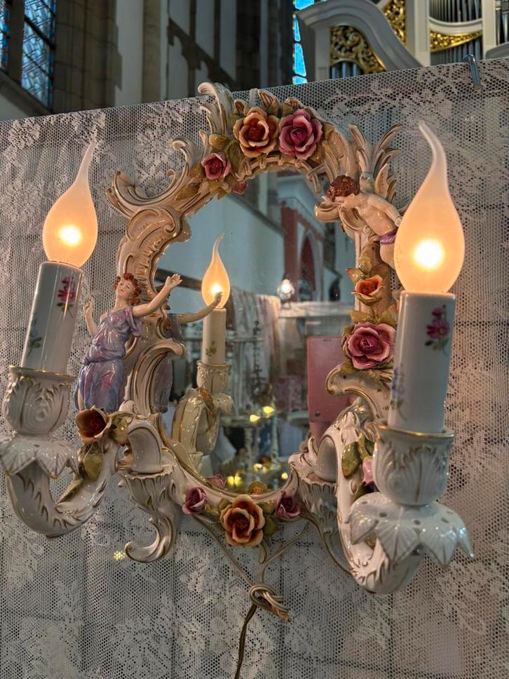 1 stuk porseleinen spiegel met lampjes gemerkt 1 stuk, Antiek en Kunst, Curiosa en Brocante, Ophalen