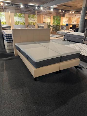 Nieuw matras 160x200cm emma hybride 2  25cm dik!! En meer beschikbaar voor biedingen