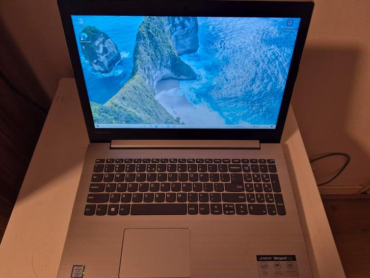Lenovo IdeaPad 330 - Gebruikt, Computers en Software, Chromebooks, Gebruikt, 15 inch, 4 GB of minder, 128 GB, Qwerty, Ophalen