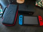 Nintendo Switch - Inclusief Dock en Joy-Cons, Spelcomputers en Games, Ophalen of Verzenden, Gebruikt, Met 2 controllers, Switch Original