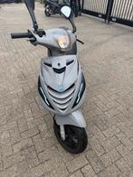 Piaggio zip 2016, Fietsen en Brommers, Brommeronderdelen | Algemeen, Ophalen of Verzenden, Zo goed als nieuw, Overige typen, Piaggo