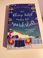 Het kleine hotel onder het noorderlicht - Julie Caplin, Boeken, Romans, Verzenden, Nieuw, Nederland