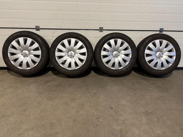 16" continental winterbanden st 5 x 105 opel astra j, k ..., Auto-onderdelen, Banden en Velgen, Band(en), Winterbanden, 16 inch