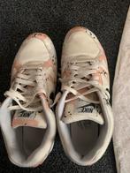 Nike Air Span II Camo Sneakers, Ophalen of Verzenden, Zo goed als nieuw, Beige, Sneakers of Gympen