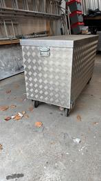 Aluminium kist op zwenkwielen, Ophalen, Gebruikt