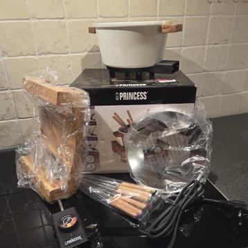 052-202511: Princess Fondue set beschikbaar voor biedingen