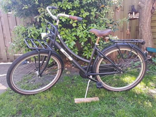 Zwarte meisjes fiets 26 inch te koop, Fietsen en Brommers, Fietsen | Meisjes, Gebruikt, 26 inch of meer, Ophalen