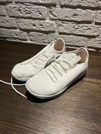 Sneakers maat 40, Kleding | Dames, Schoenen, Wit, Ophalen of Verzenden, Sneakers of Gympen, Zo goed als nieuw