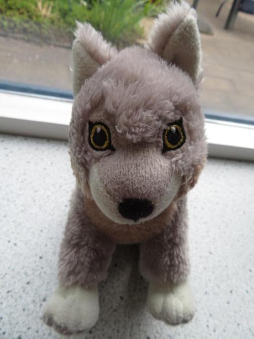 Wolf wolfje hond wolfshond merk Buddiez zacht velours, Kinderen en Baby's, Speelgoed | Knuffels en Pluche, Zo goed als nieuw, Hond