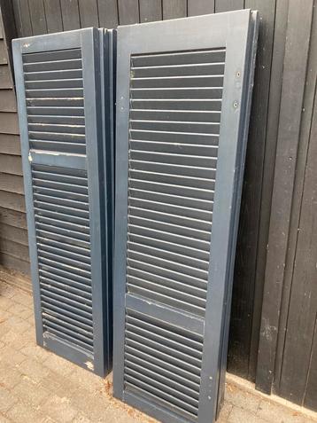 8x hardhouten luiken / shutters / louvre deuren beschikbaar voor biedingen