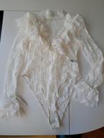 Nieuw kanten body ruffles klok trompet mouwen wit M, Maat 38/40 (M), Wit, Nieuw, Ophalen of Verzenden