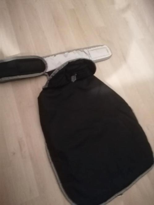 Winter en  ook. Water bestendige jas, regen jas en schoentje, Dieren en Toebehoren, Hondenkleding, Nieuw, Hondenjas, Ophalen of Verzenden