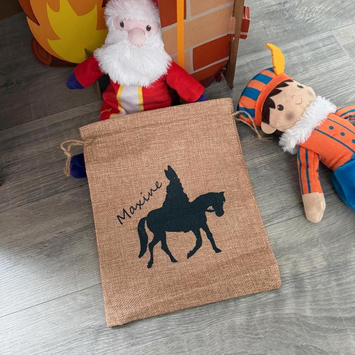 jute zakje sinterklaas pepernoten zakje met naam, Diversen, Sinterklaas, Nieuw, Ophalen of Verzenden