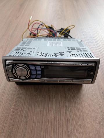 Alpine CDE-9850Ri Autoradio beschikbaar voor biedingen