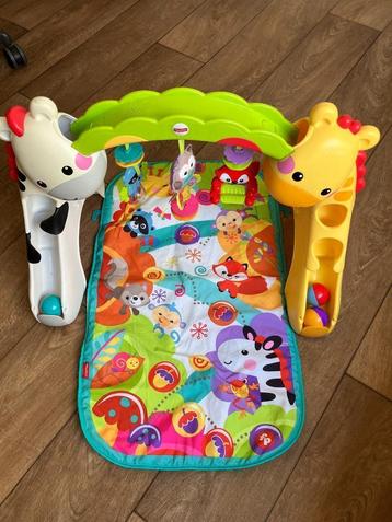 Fisher Price babygym beschikbaar voor biedingen