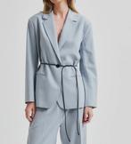 Second Female blazer! Cashmere blue Mt.L, Kleding | Dames, Jasjes, Kostuums en Pakken, Blauw, Maat 42/44 (L), Nieuw, Ophalen of Verzenden