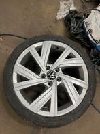 Golf 8 gti velgen met zgan banden, Ophalen of Verzenden