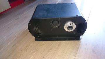 8 x Martin Fiber Source Q 150. In perfecte staat. beschikbaar voor biedingen