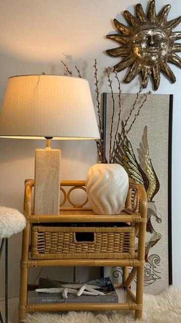 Natuursteen Japandi nacht- tafellamp beige crème Travertine beschikbaar voor biedingen