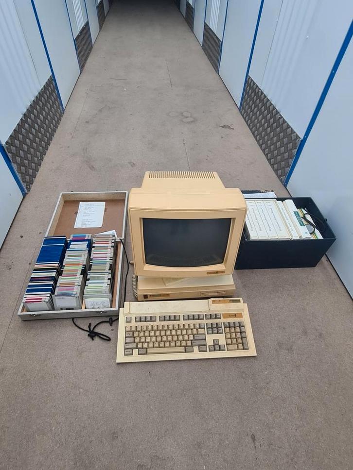 Acorn Archimedes 410 Computer met Monitor & Software, Computers en Software, Vintage Computers, Ophalen of Verzenden