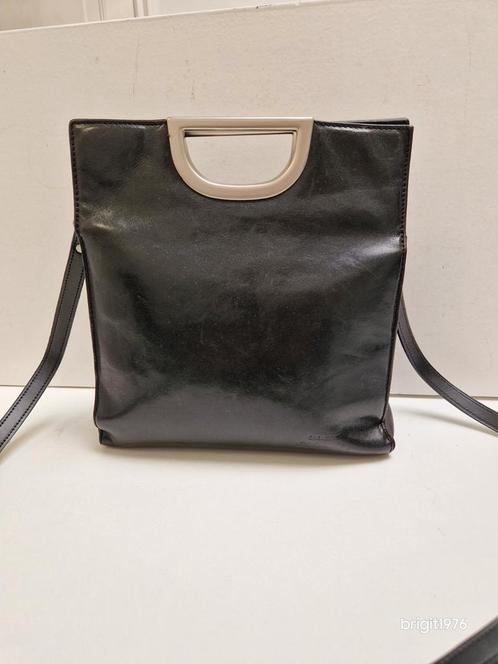 Zwart leren beugeltas Alexandes., Sieraden, Tassen en Uiterlijk, Tassen | Damestassen, Gebruikt, Schoudertasje, Zwart, Ophalen of Verzenden