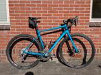 Cube Attain Race 2024 (framemaat 56) racefiets + accessoires, Fietsen en Brommers, 28 inch, Aluminium, Zo goed als nieuw, 53 tot 57 cm