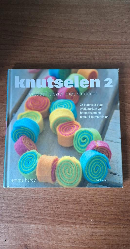 Knutselen 2 - Creatief Plezier voor Kinderen, Boeken, Hobby en Vrije tijd, Zo goed als nieuw, Scrapbooking en Knutselen, Geschikt voor kinderen