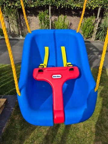 Little Tikes 2-in-1 Snug 'n Secure schommel  beschikbaar voor biedingen