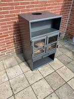 Mooie nette houtkachel, Huis en Inrichting, Kachels, Houtkachel, Ophalen of Verzenden, Zo goed als nieuw, Vrijstaand