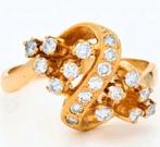 Gouden ring 19 briljantjes diamantjes 19 k. 833 waarborgmerk, 18 tot 19, Ophalen of Verzenden, Zo goed als nieuw, Dame