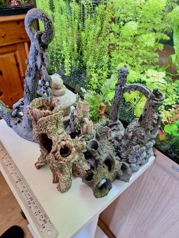 Aquarium Ornamenten beschikbaar voor biedingen
