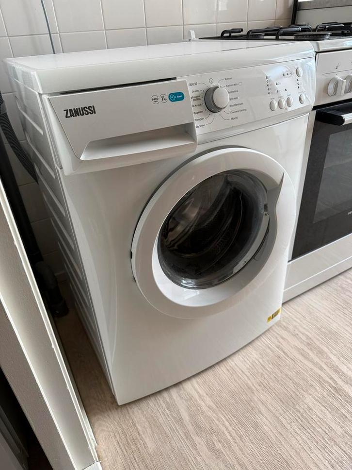 Zanussi Lindo 100 Wasmachine - 7kg, Witgoed en Apparatuur, Wasmachines, Gebruikt, Voorlader, 6 tot 8 kg, 85 tot 90 cm, 1200 tot 1600 toeren