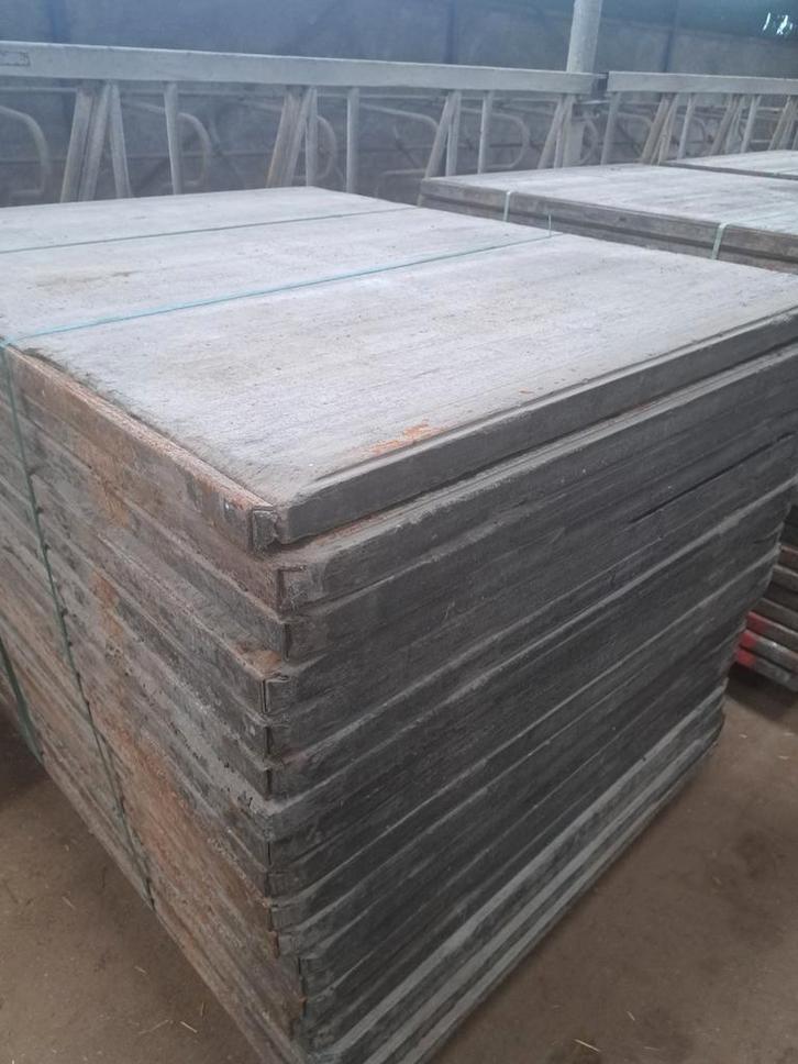 Massieve kunststof steenschotten 110 x 140 en 65 x 175, Doe-het-zelf en Verbouw, Platen en Panelen, Zo goed als nieuw, Overige materialen