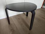 IKEA Svalsta bijzettafel zwart, Huis en Inrichting, Tafels | Bijzettafels, Minder dan 55 cm, Gebruikt, Rond, Hout