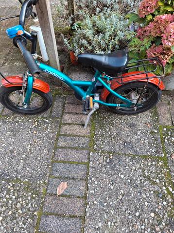 Te koop een leuk 12 inch kinderfietsje beschikbaar voor biedingen