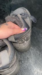 Grijze UGG Sneakers Maat 36, Kleding | Dames, Schoenen, Ophalen, Gedragen, Grijs, Sneakers of Gympen
