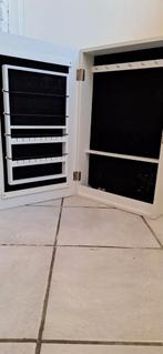 Mooie Sieradenkast met Spiegel, Minder dan 50 cm, 100 tot 150 cm, Ophalen of Verzenden, Zo goed als nieuw
