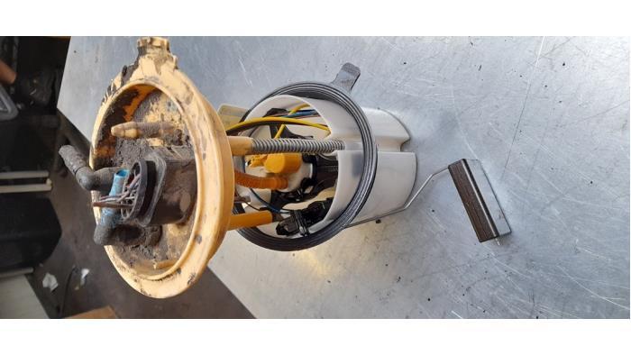 Brandstofpomp Elektrisch van een Volkswagen Golf, Gebruikt, -, Volkswagen, -