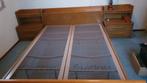Mooi eiken tweepersoonsbed met nachtkastjes, Ophalen, Gebruikt, Bruin, Klassiek