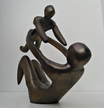 Beeld metaal ouder kind - familie - gezin beschikbaar voor biedingen