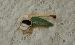 Vintage pin Peugeot - Golf, Ophalen of Verzenden, Zo goed als nieuw, Merk, Speldje of Pin